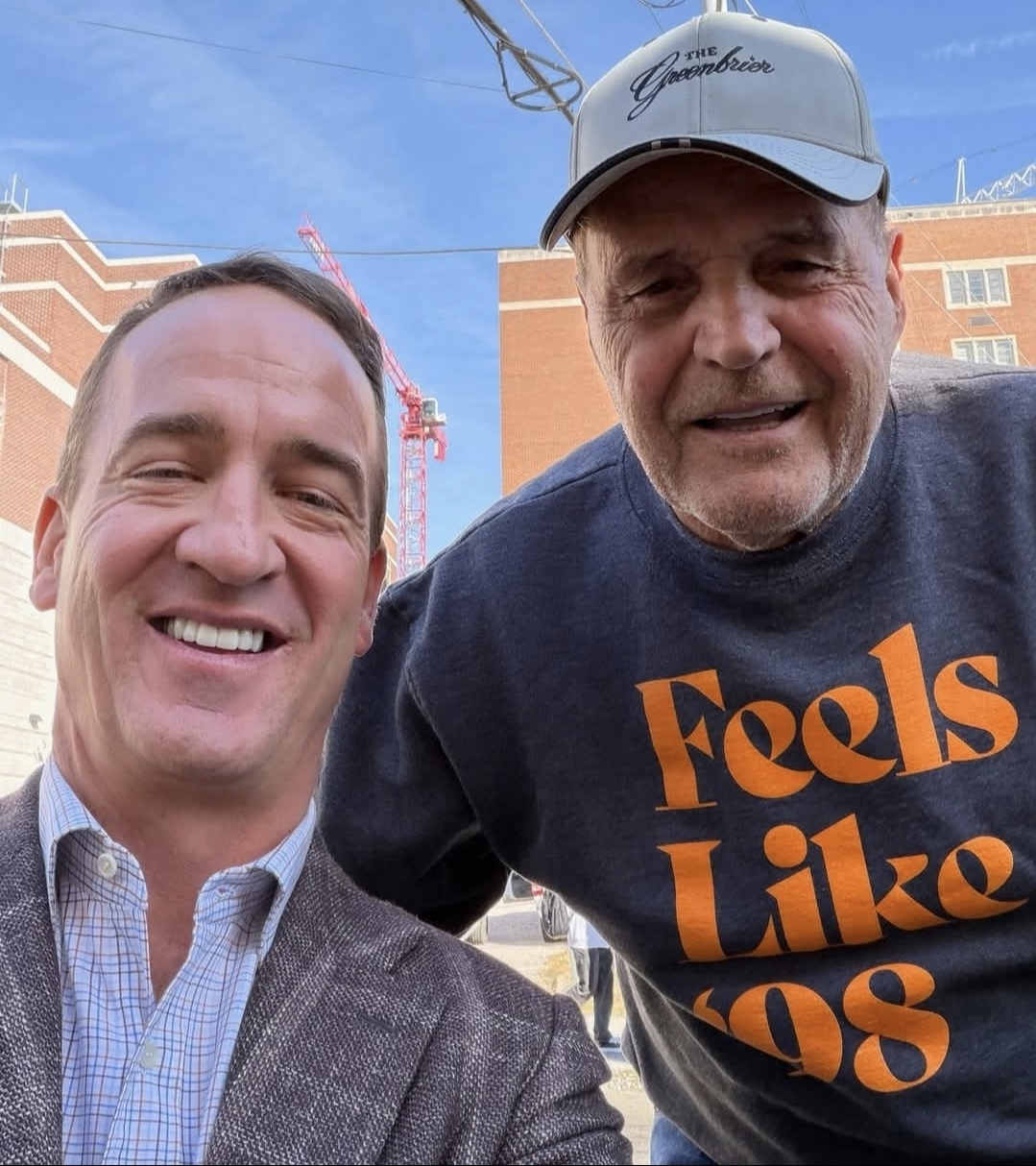 Peyton Manning at Gus's Good Times Deli