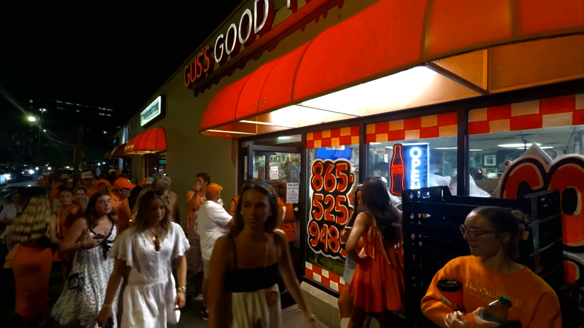 Gus's Good Times Deli at night